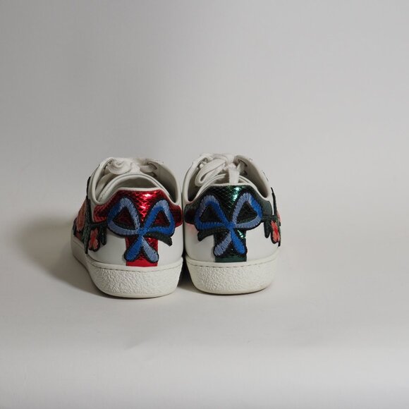 Gucci White Floral Embroidered Leather Ace Sneakers - Pre-Owned (Size 5.5) - Picture 3 of 11